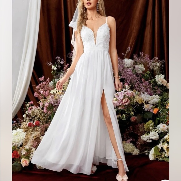 BELLE-APPLIQUÉS LEAF EMBROIDERY MESH INSERT SPLIT THIGH CHIFFON WEDDING DRESS XL - Picture 3 of 8